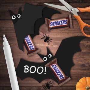 Fun Size Halloween Chocolate Candy Bars.